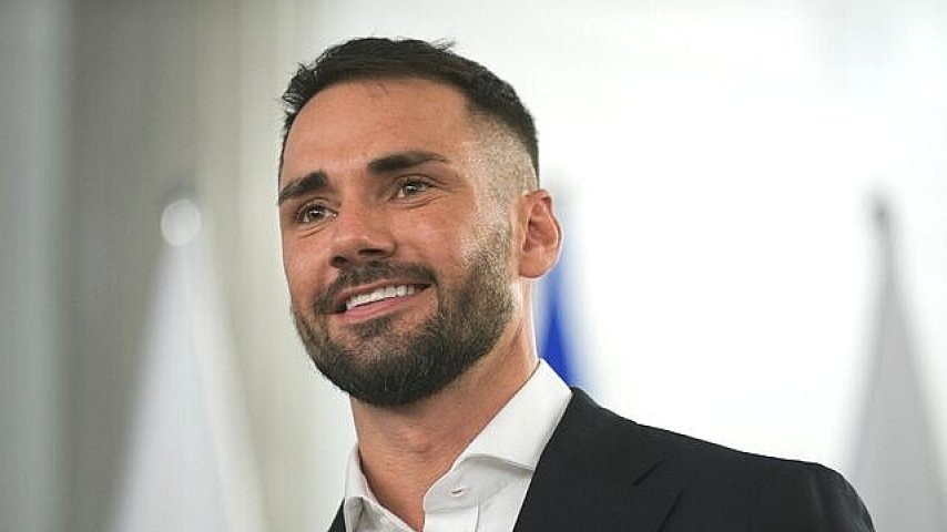 Internetowe zrzutki to wyręczanie służby zdrowia ►
