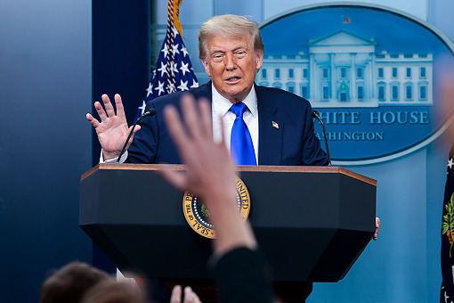 Trump wstrzymał pomoc – ile ludzi na świecie umrze?