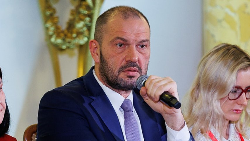 Za dużo szpitali – to nie wypali ►