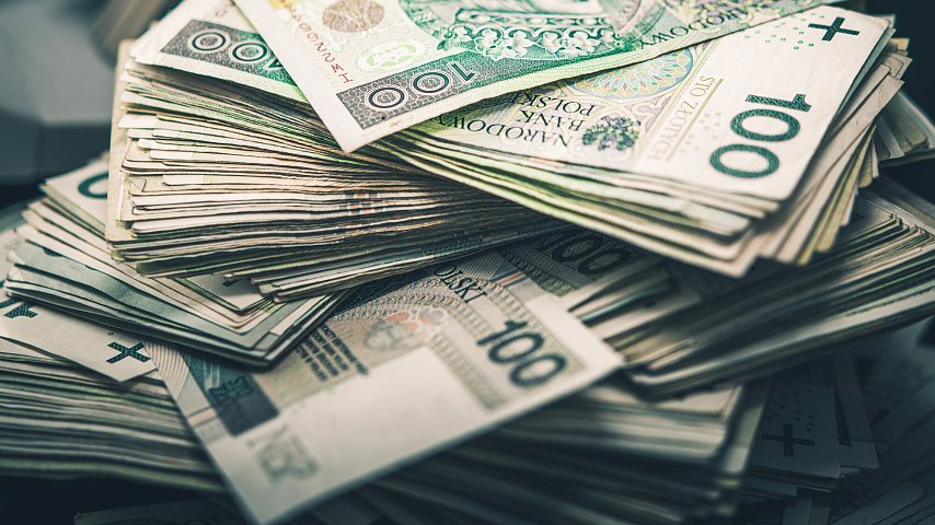 Finanse szpitali powiatowych: systematyczne narastanie strat 